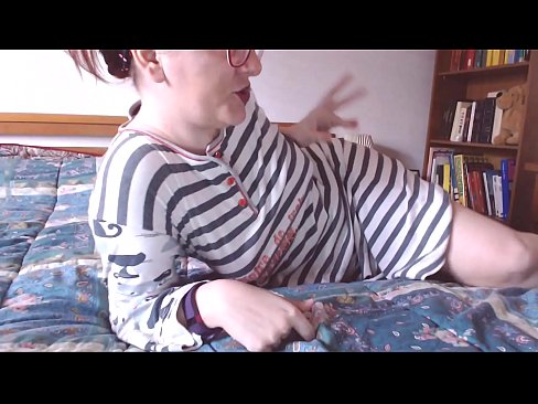 ❤️ Tóg an coileach mór dubh seo i do bhéal sclábhaí beag Porn ag ga.extraclasswork.ru